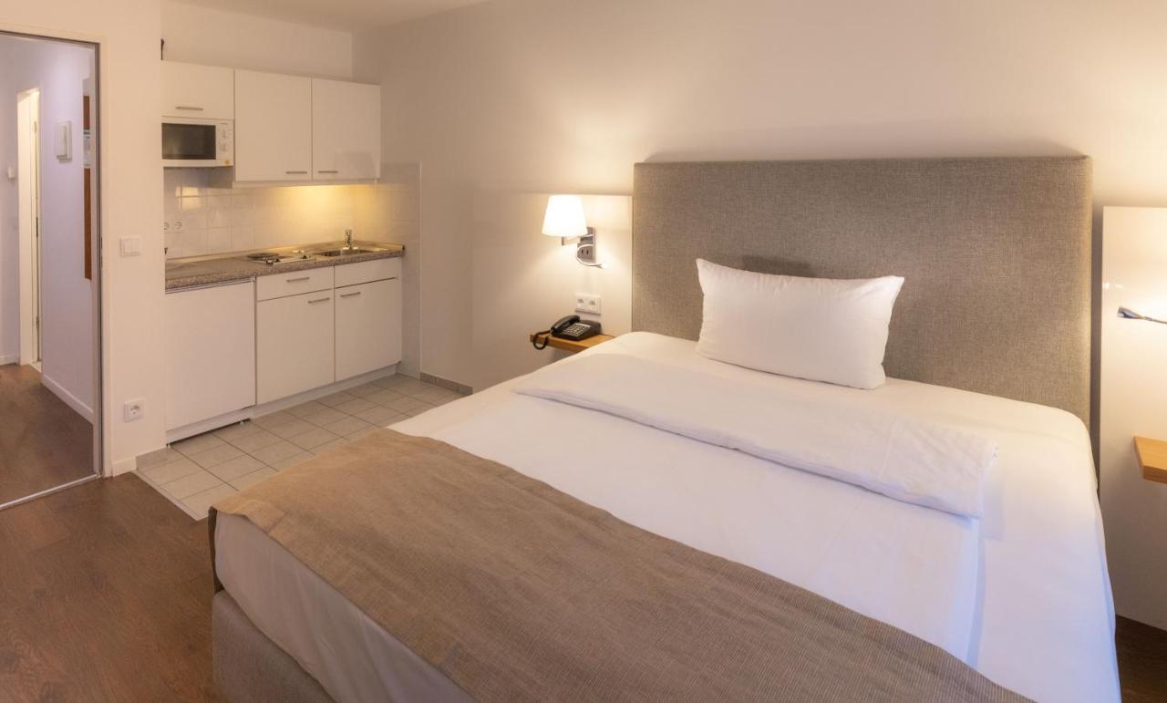 Hotel Downtown Vi Vadi 3*