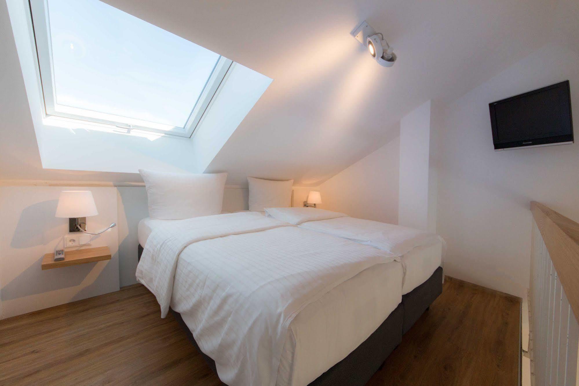 Downtown Vi Vadi Hotel 3*