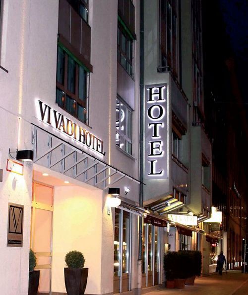 Downtown Vi Vadi Отель Мюнхен